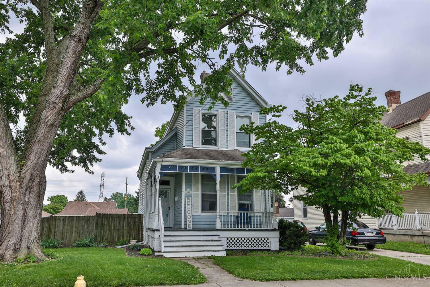 Property Photo: 639 Arlington Avenue OH 45215