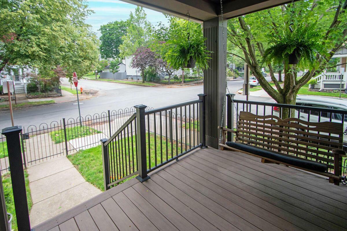 Property Photo: 379 W 4th Avenue OH 43201