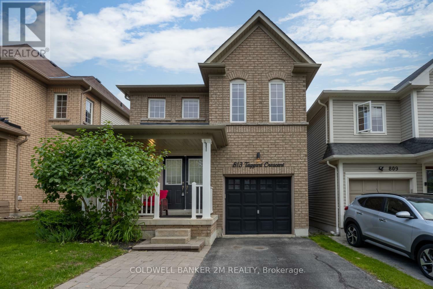 Property Photo: 813 Taggart Crescent ON L1K 0E6