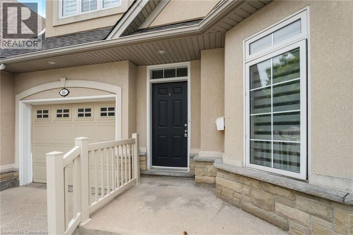 Photo de la propriété:  8142 Costabile Drive 16  ON L2H 3M3 