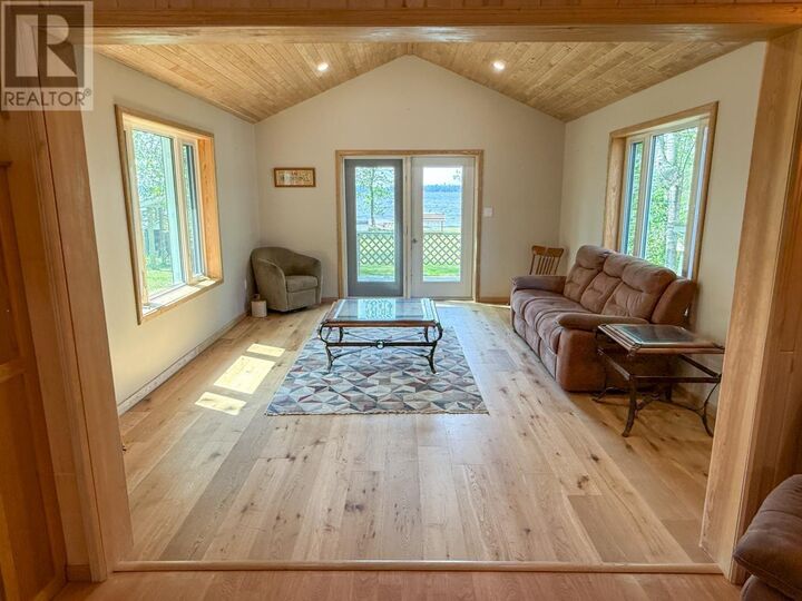 Property Photo: 495 Highway 71 ON P0X 1K0
