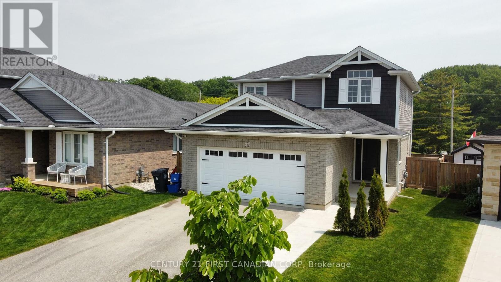 226 Emery Street  Central Elgin (Port Stanley) ON N5L 0A5 photo
