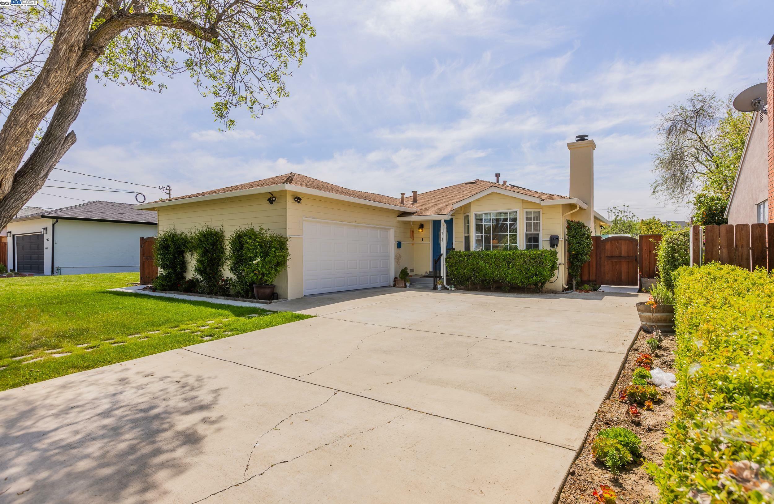 Property Photo: 955 Ventura Ave CA 94551