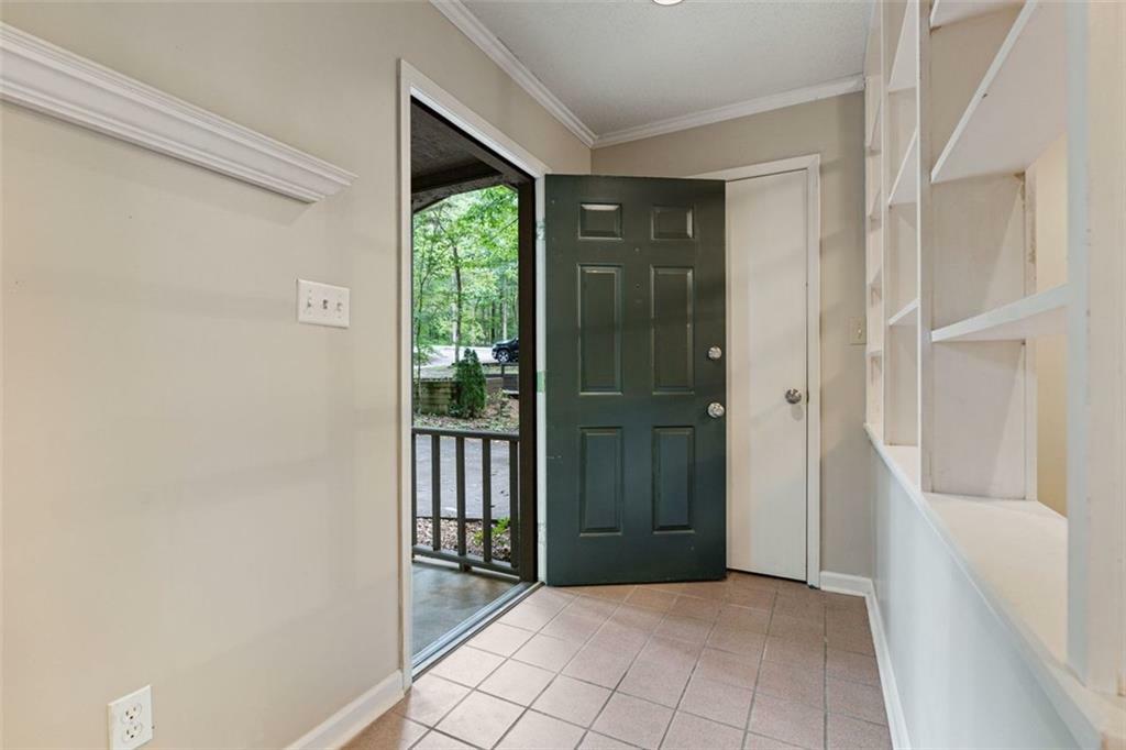 Property Photo: 530 Indian Forest Road GA 30143