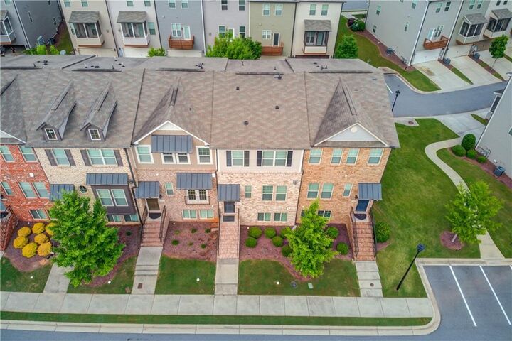 Property Photo:  4405 Donahue Avenue  GA 30518 