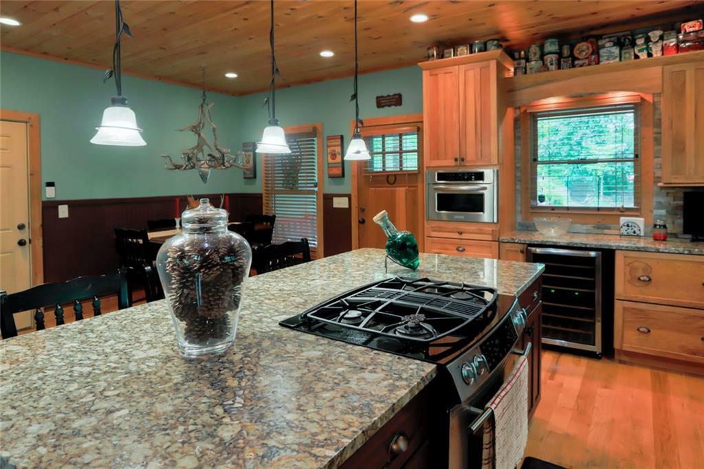 Property Photo: 73 Brentwood Court Court GA 30571