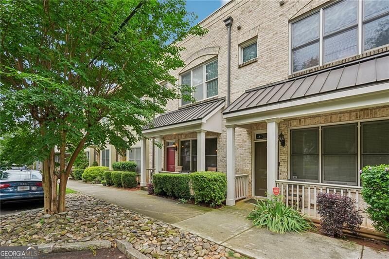 Property Photo:  190 Marion Place NE  GA 30307 