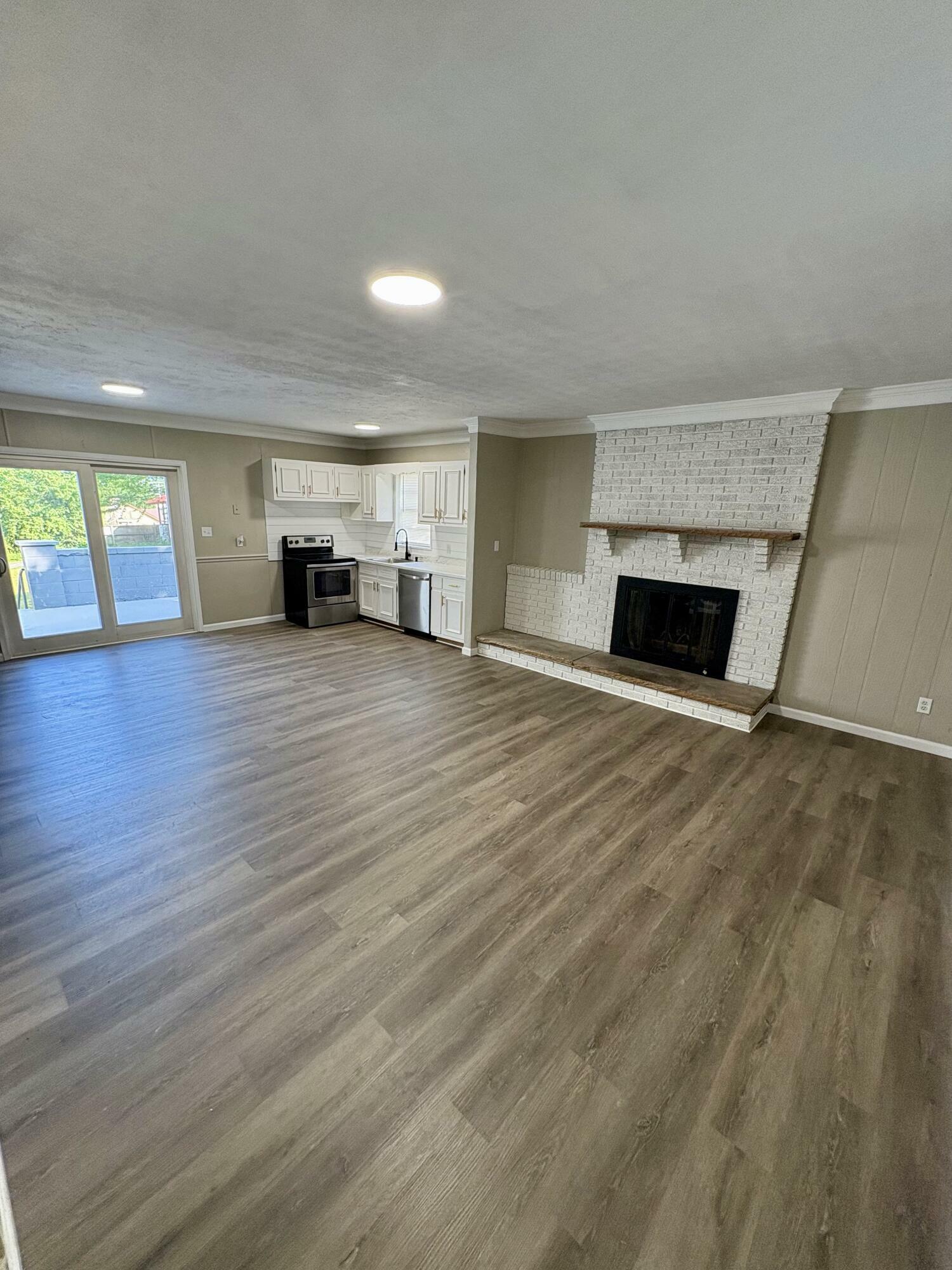 Property Photo: 905 McAdoo Street TN 37716