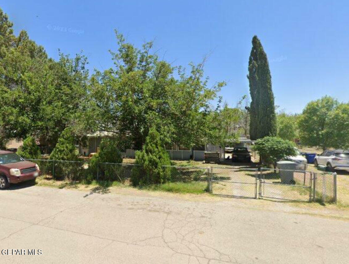 360 Sleepy Hollow Street  El Paso TX 79932 photo