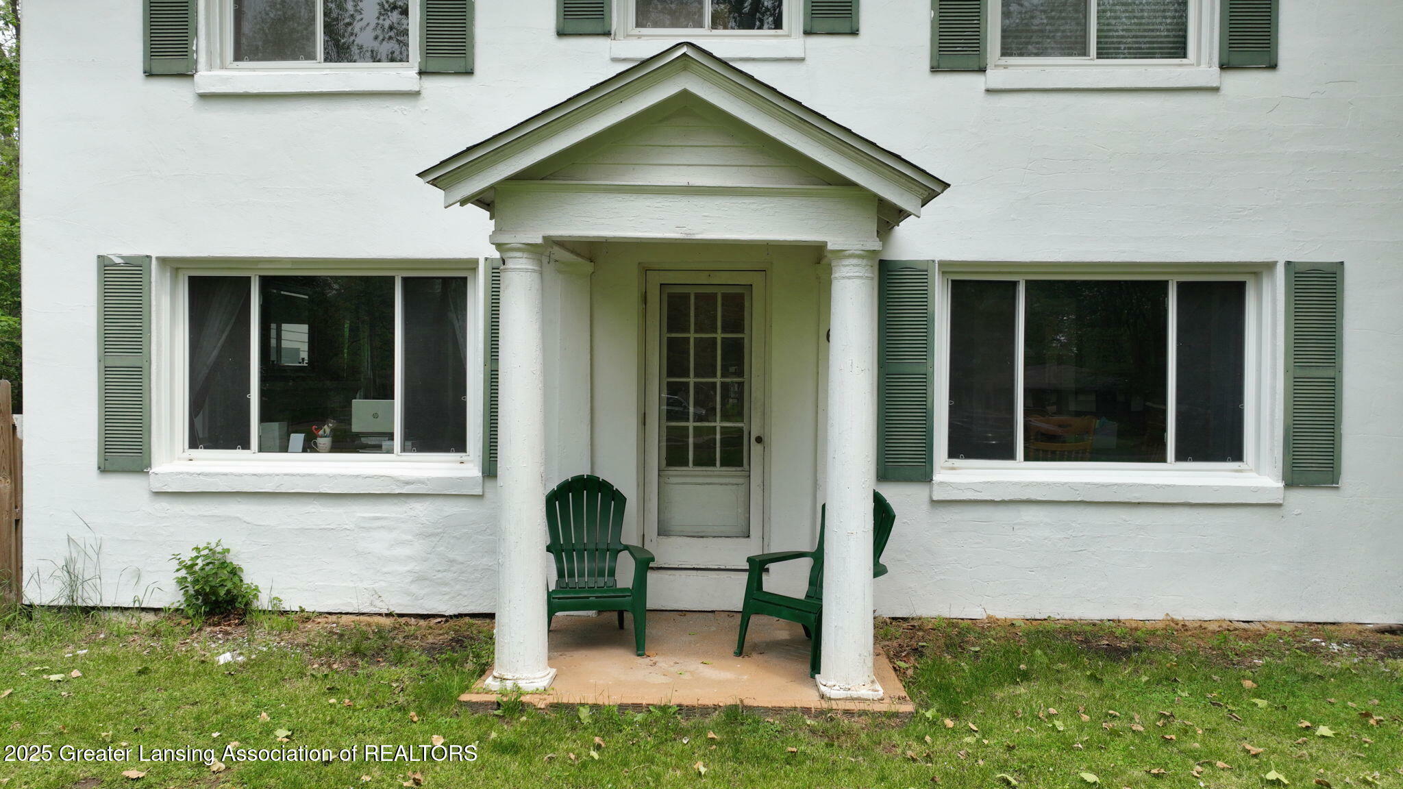 Property Photo: 627 State Street MI 48827
