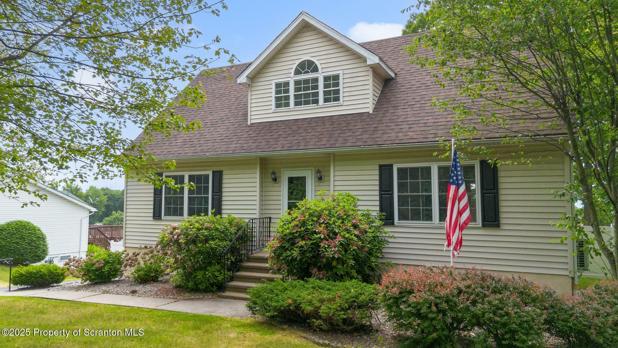 297 Crisp Avenue  Scranton PA 18504 photo