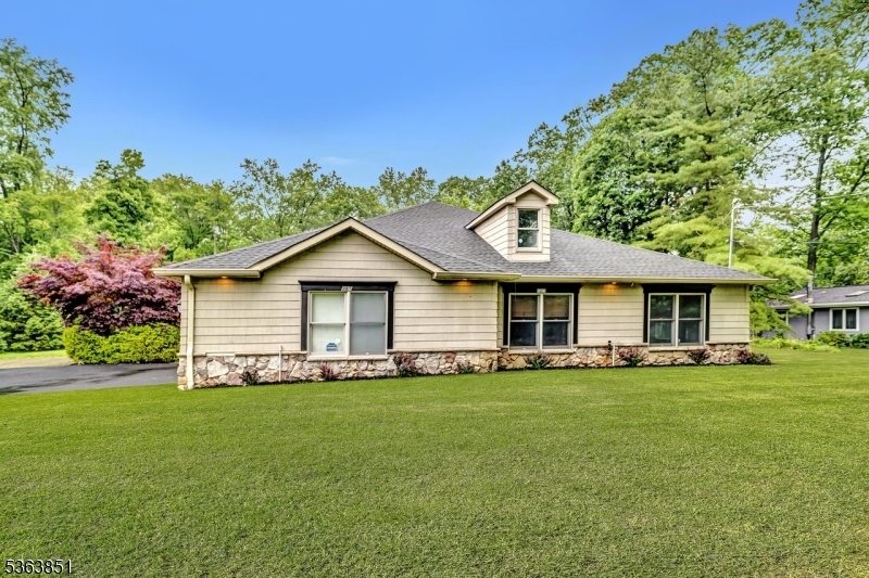 Property Photo: 965 Severin Dr NJ 08807