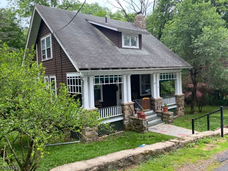 Property Photo: 84 Church St NJ 08829
