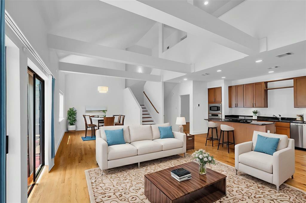 Property Photo:  4509 Eigel Street B  TX 77007 