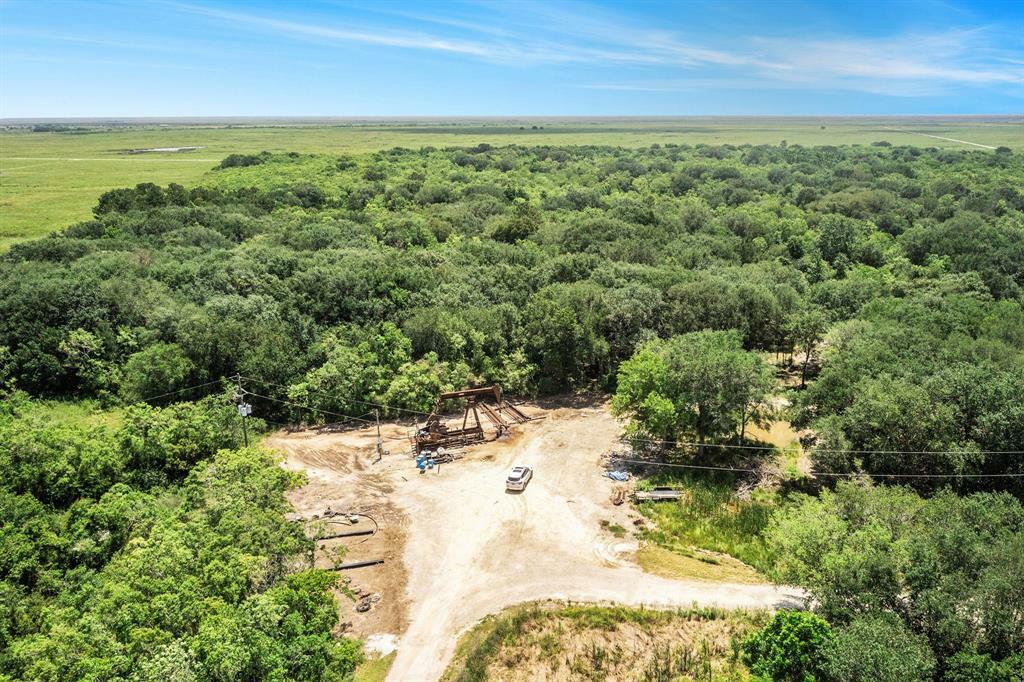 Property Photo: 0000 Fm 562 TX 77514