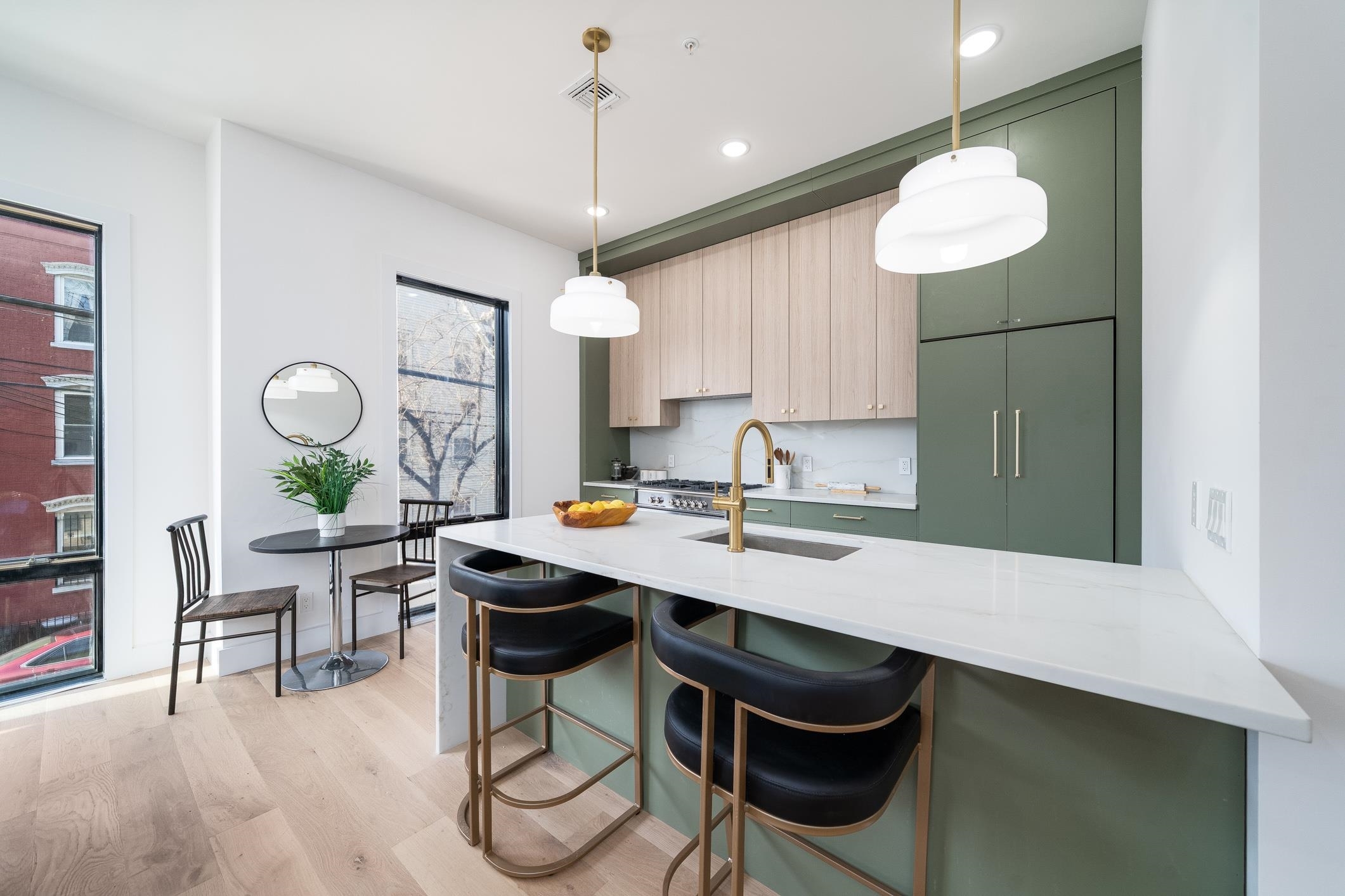 Property Photo:  100 Webster Ave 2  NJ 07307 