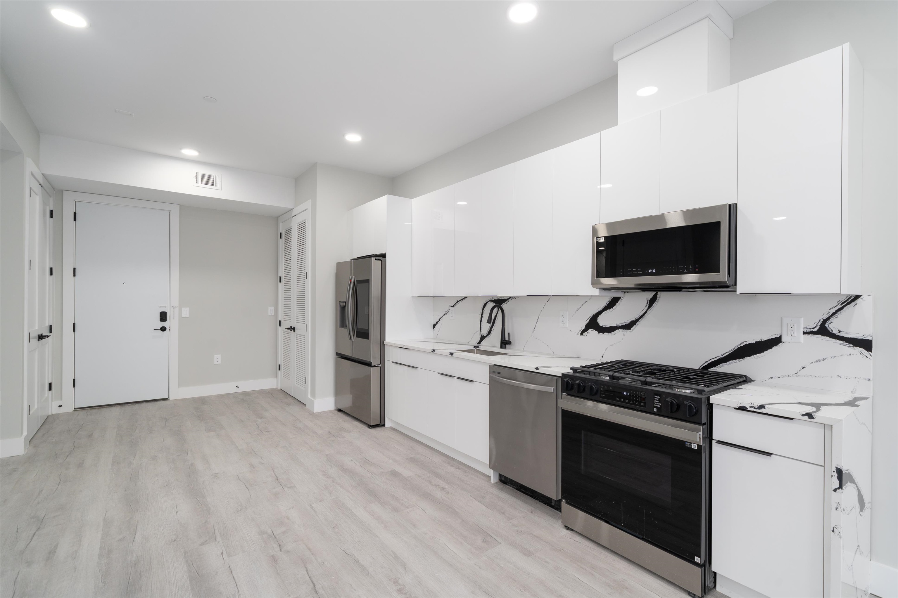 Property Photo: 187 Culver Ave 411 NJ 07305