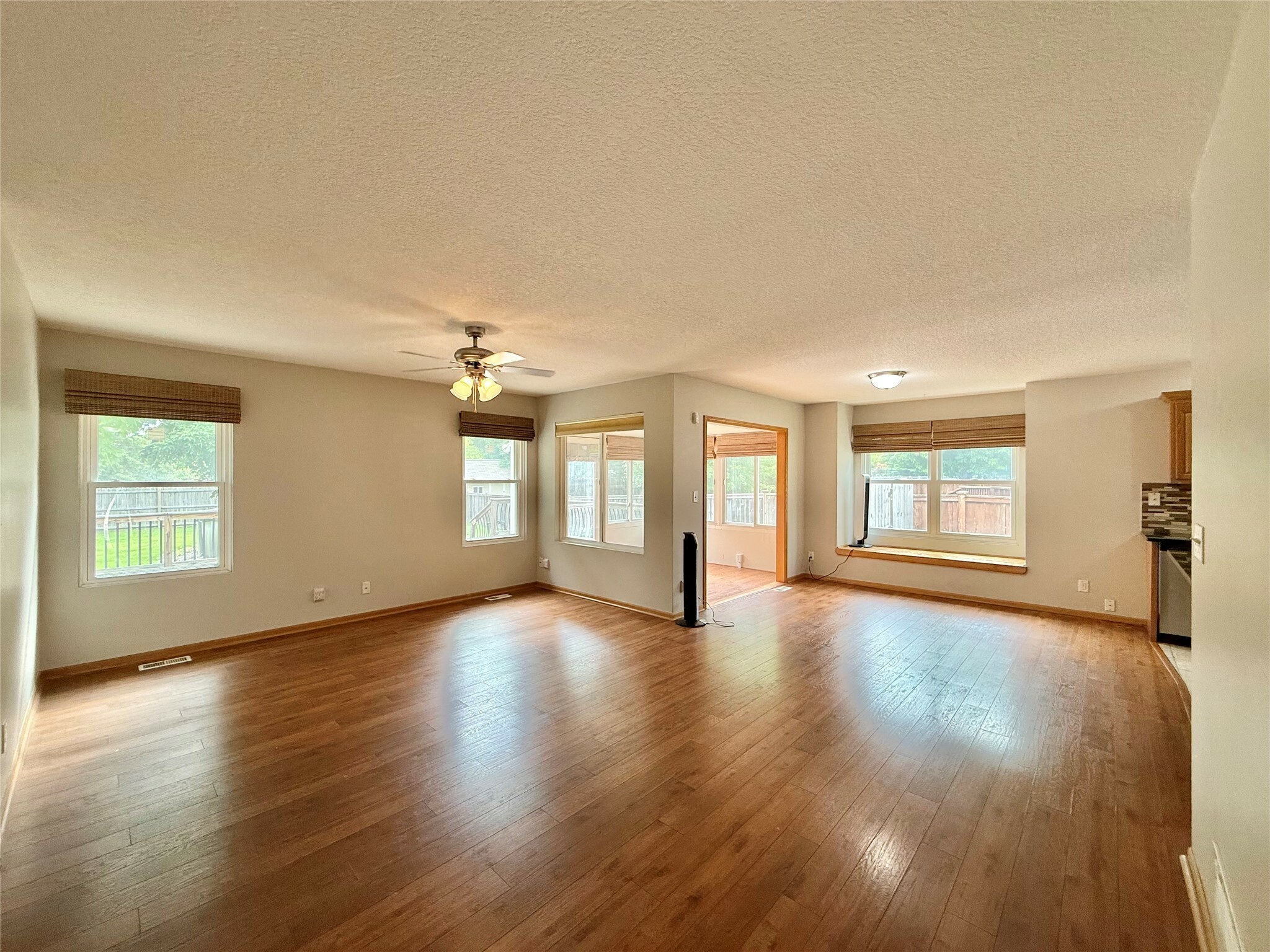 Property Photo: 1590 Nine Iron Drive IA 50266