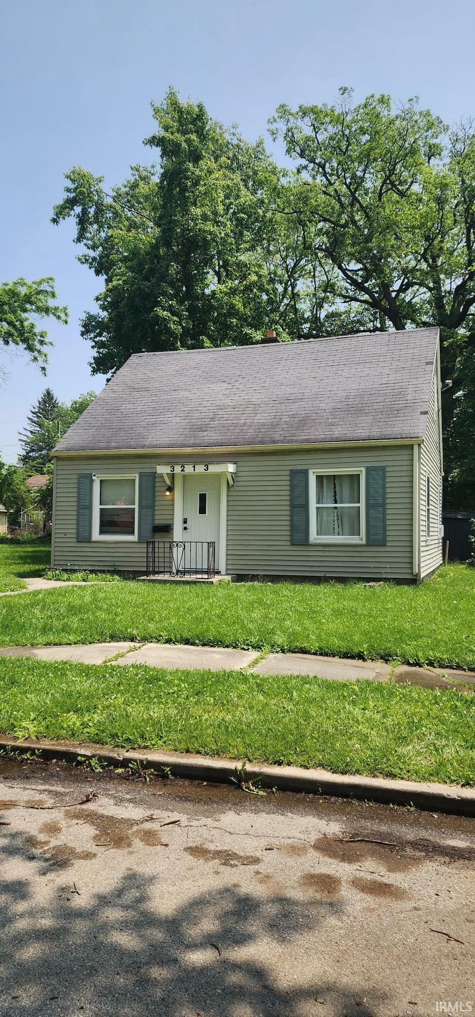 Property Photo: 3213 Robinwood Drive IN 46806