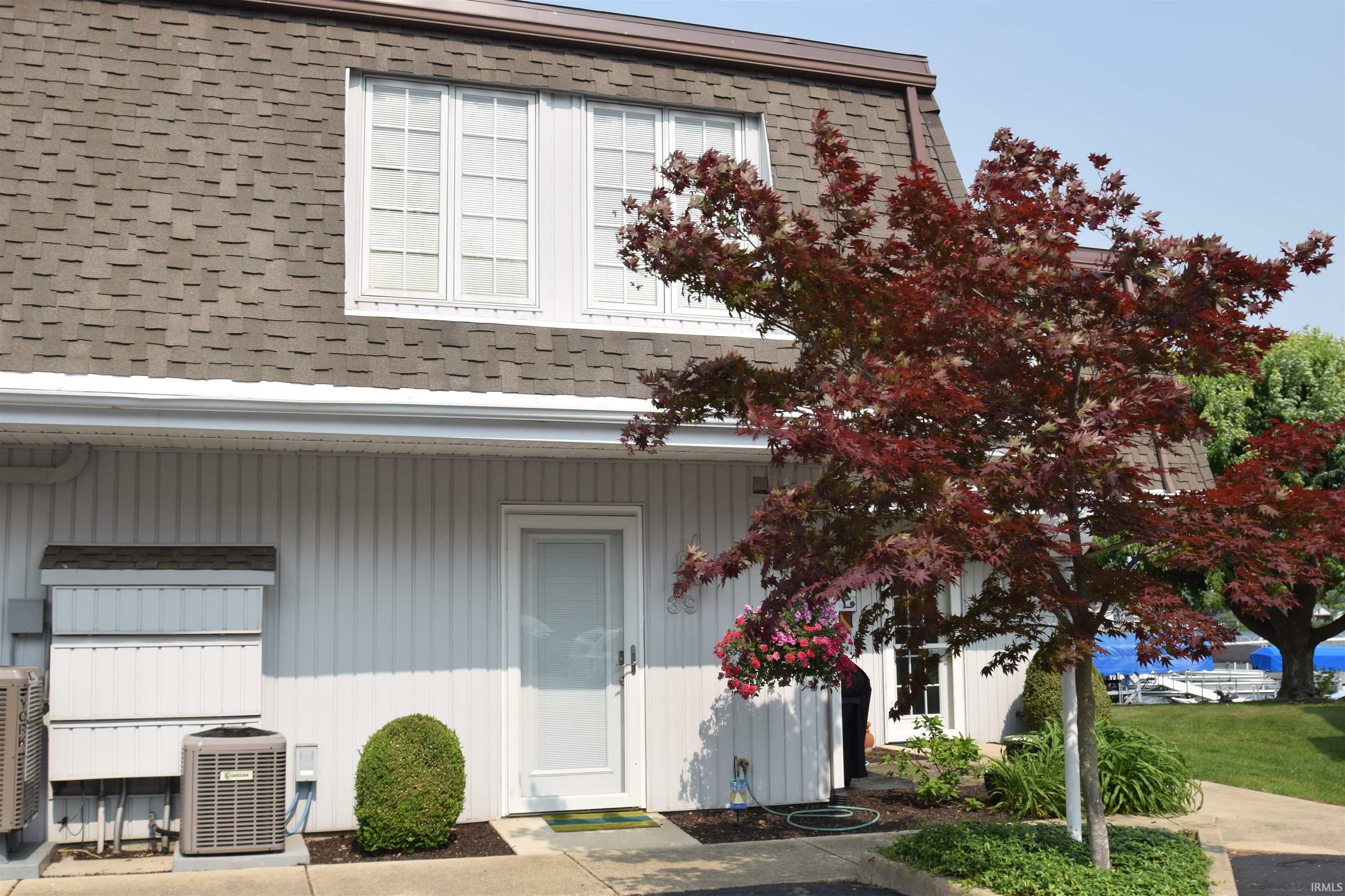Property Photo: 10075 N Turkey Creek #39 IN 46567