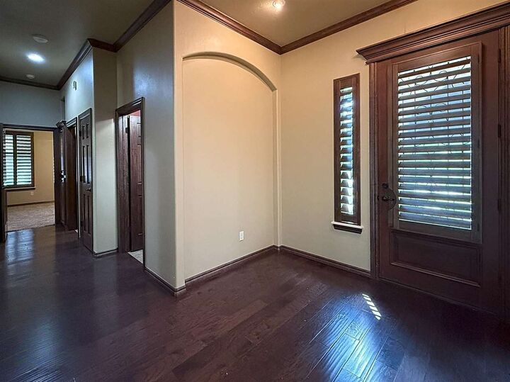 Property Photo:  13328 NW Apple Valley Dr  OK  