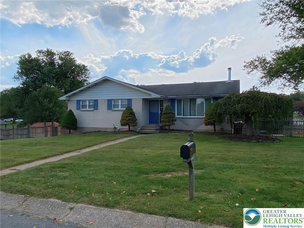 Property Photo: 3979 Kenrick Drive PA 18020