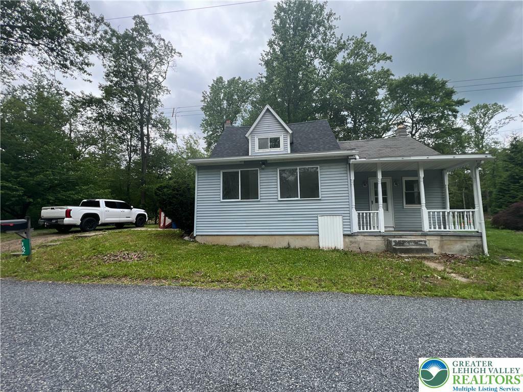 Property Photo: 162 W Mountain Road PA 18091