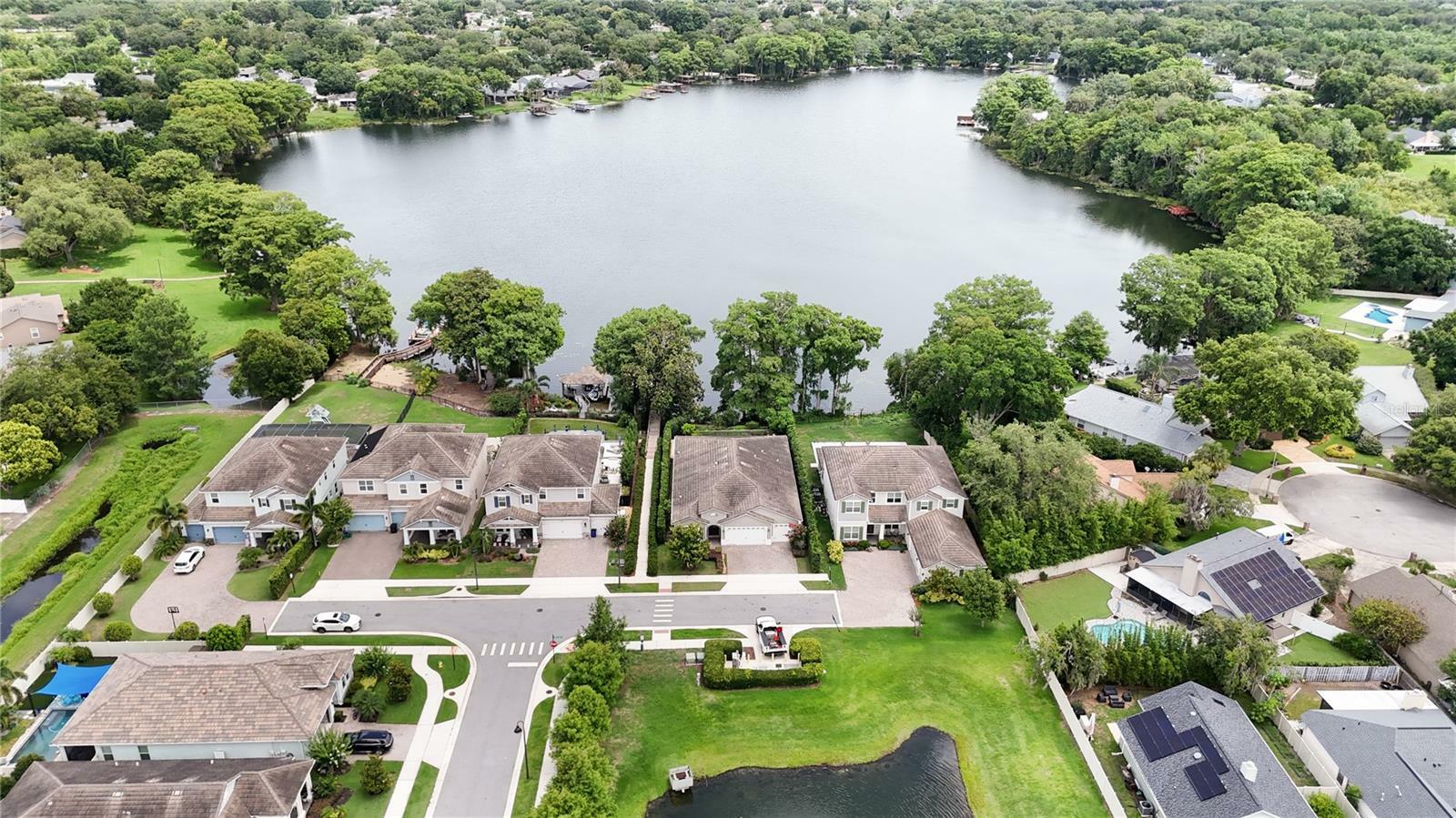Property Photo: 2922 Reef Knot Place FL 32792