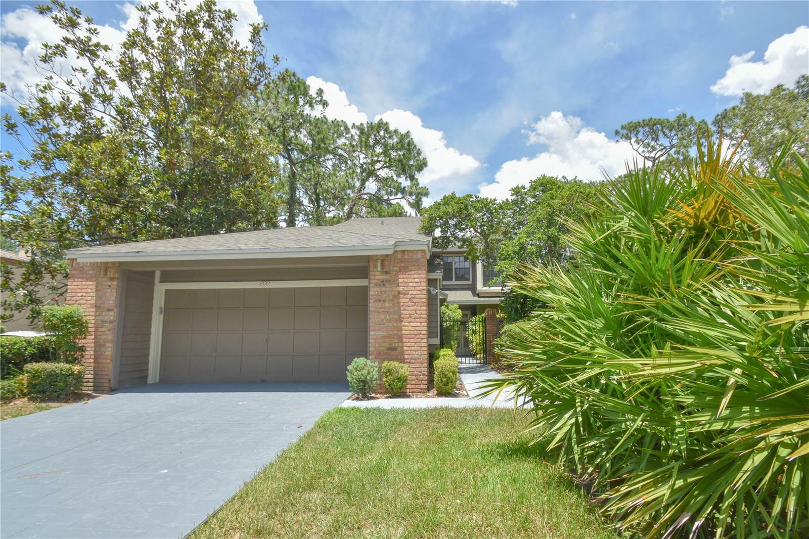 Property Photo: 200 Hummingbird Lane FL 32779