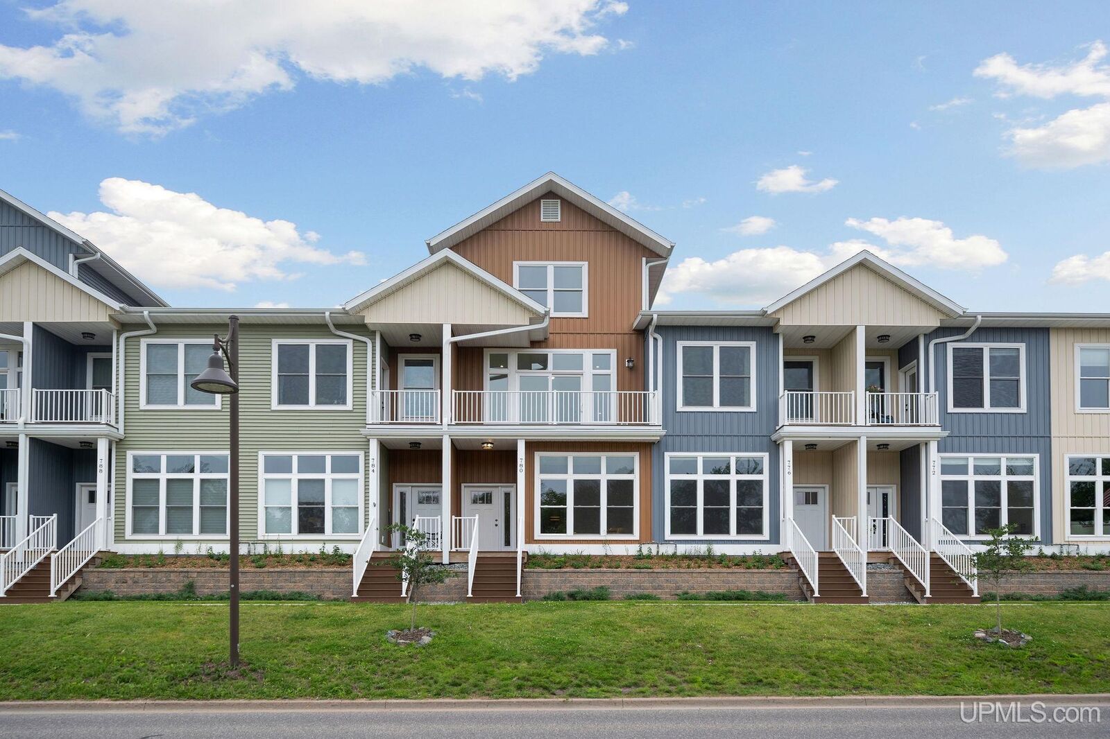Property Photo:  780 S Lakeshore Boulevard A+/6  MI 49855 