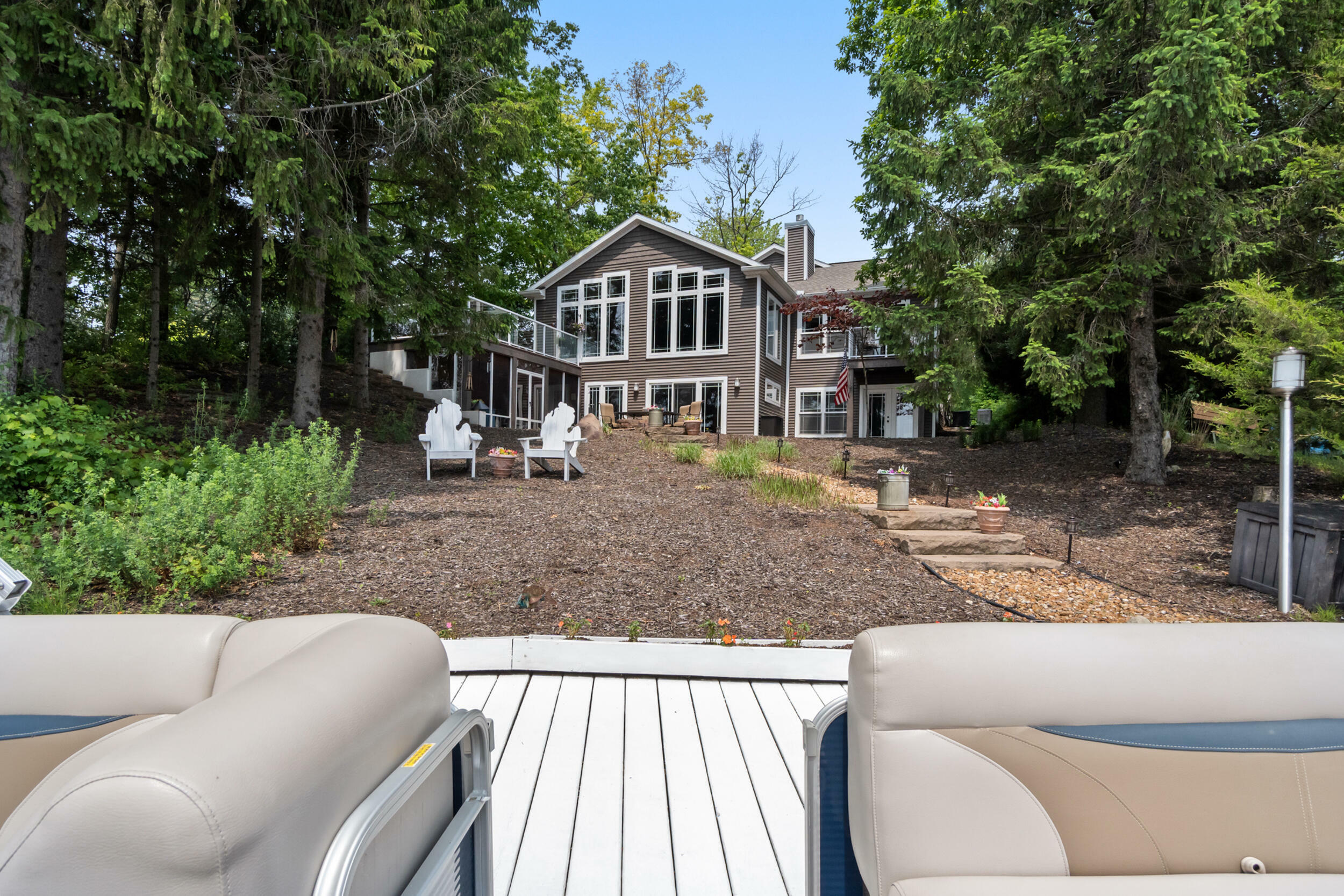 Property Photo: 295 W Shore Drive MI 49249