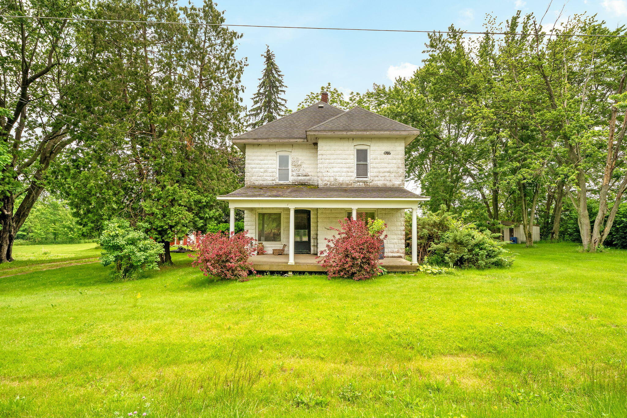 Property Photo: 1820 E Rocky Weed Road MI 49103