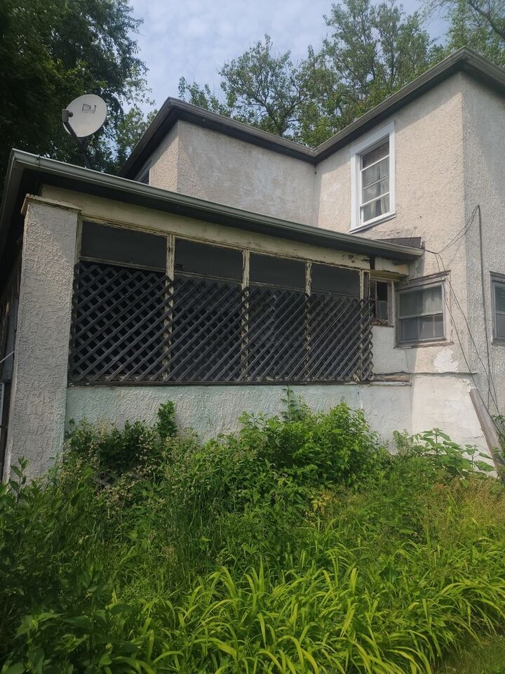 Property Photo:  9745 S Beverly Street  IL 60643 