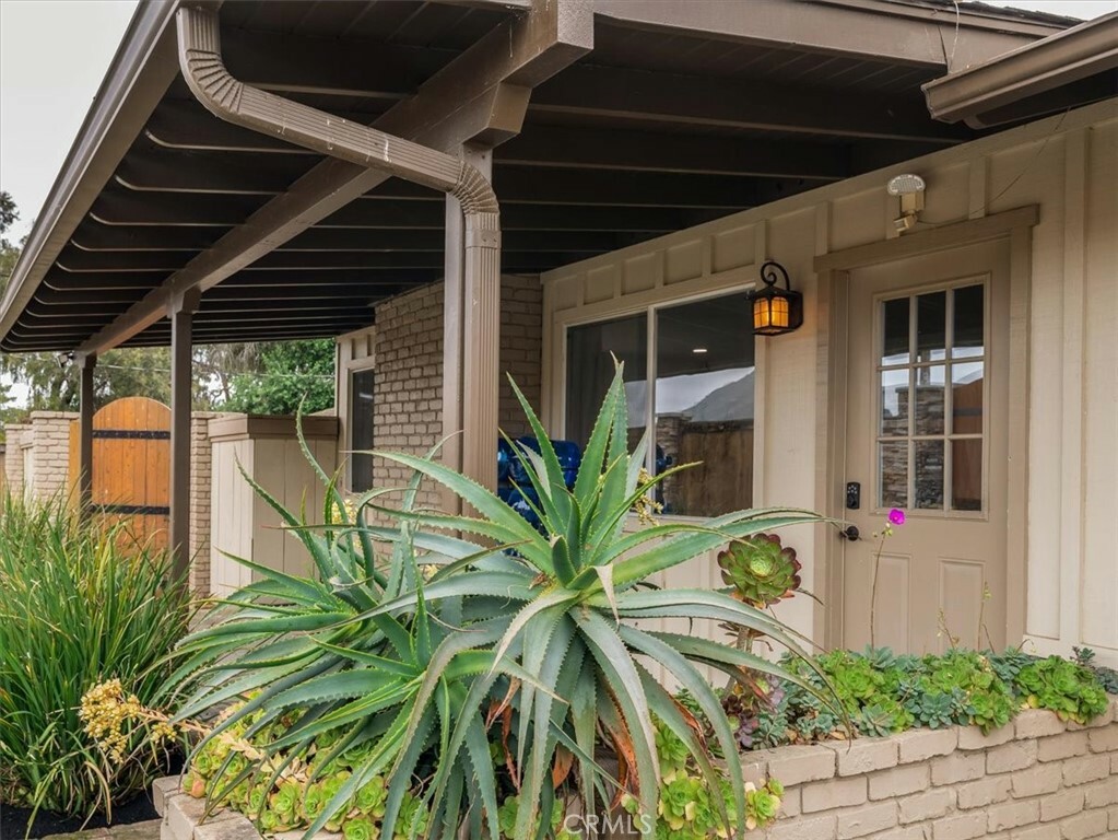 Property Photo:  485 Oconnor Way  CA 93405 