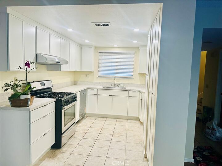 Property Photo:  1008 Las Lomas Drive C  CA 90631 