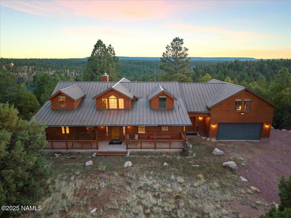 Property Photo: 718 Kohners Ridge Drive AZ 86024