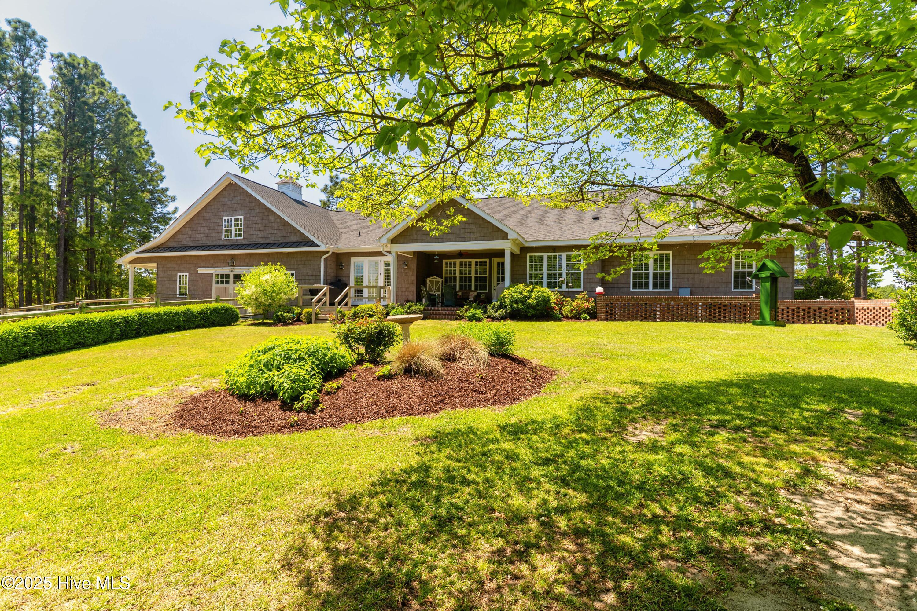 Property Photo: 729 Furr Road NC 28394