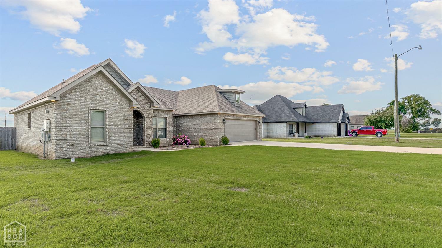 Property Photo: 506 S Edmonds Street AR 72447
