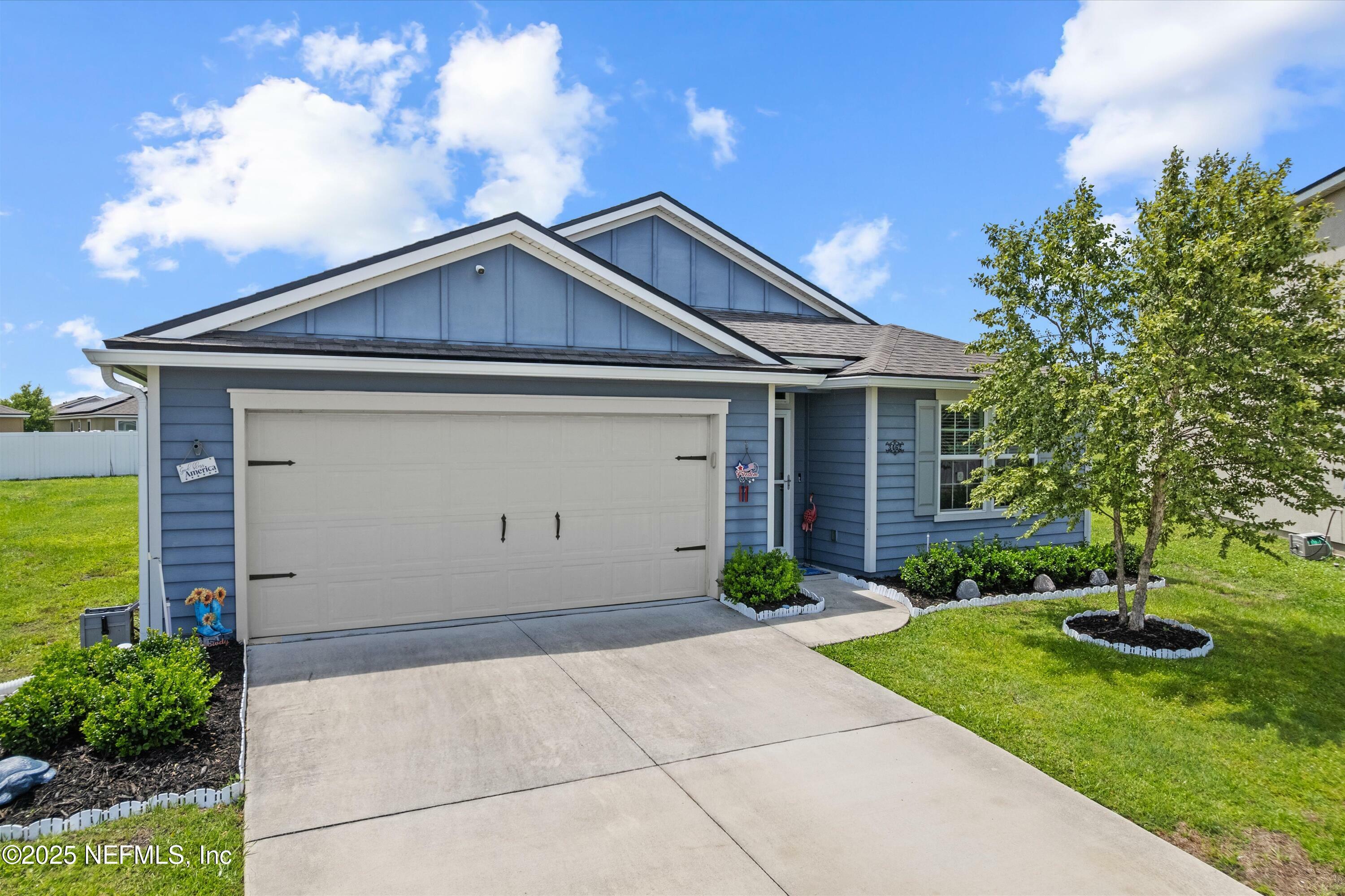 Property Photo: 3462 Belen Court FL 32068