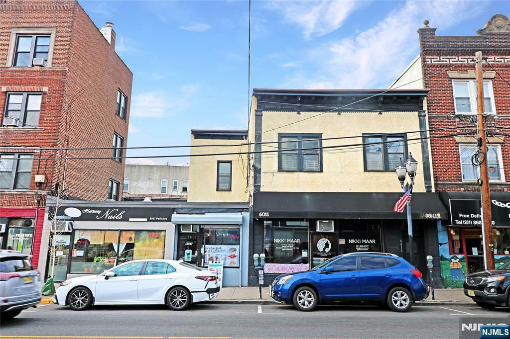 Property Photo:  6011 Park Avenue 2  NJ 07093 