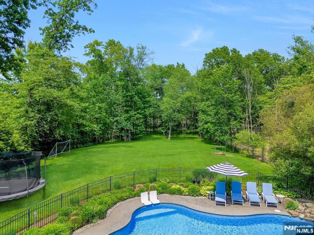 Property Photo:  9 Meadow Lane  NJ 07648 
