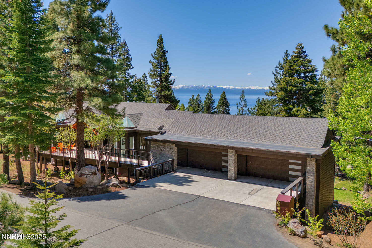 Property Photo: 949 Fairview Boulevard NV 89451