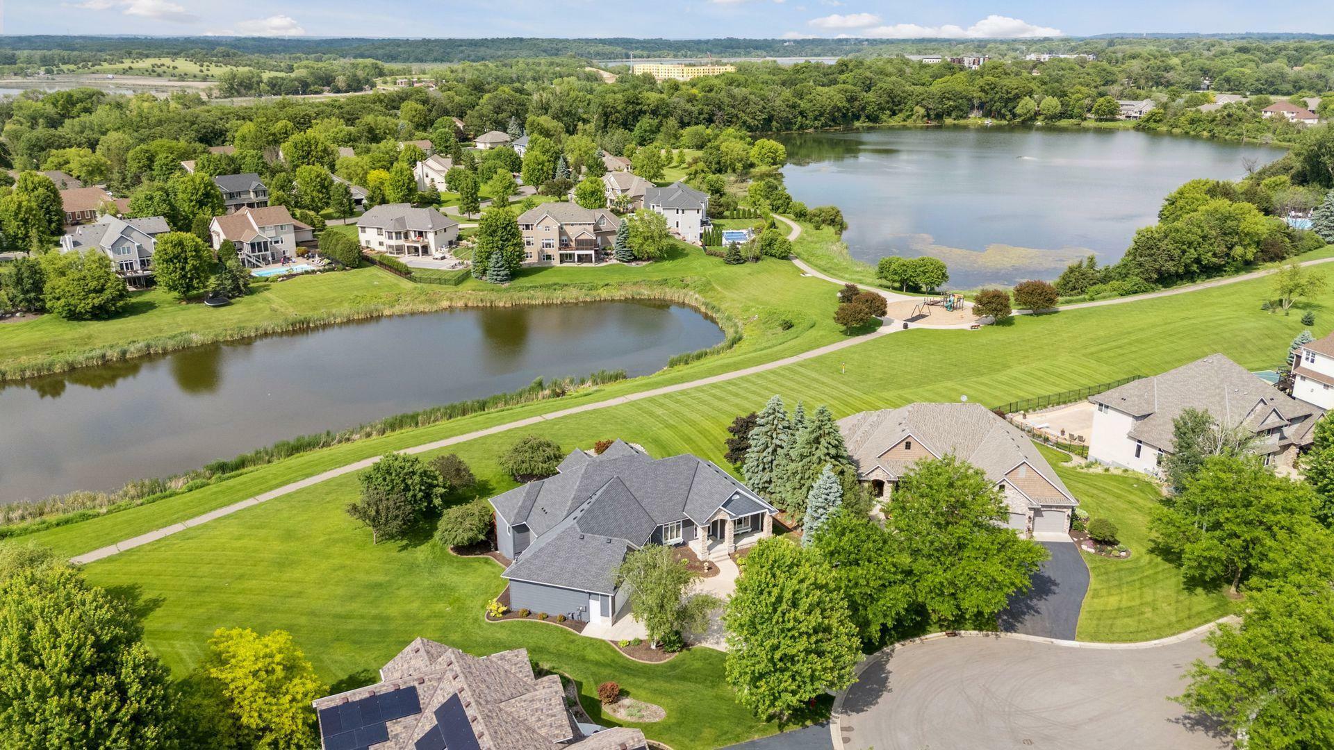 Property Photo: 2315 Gold Point MN 55386