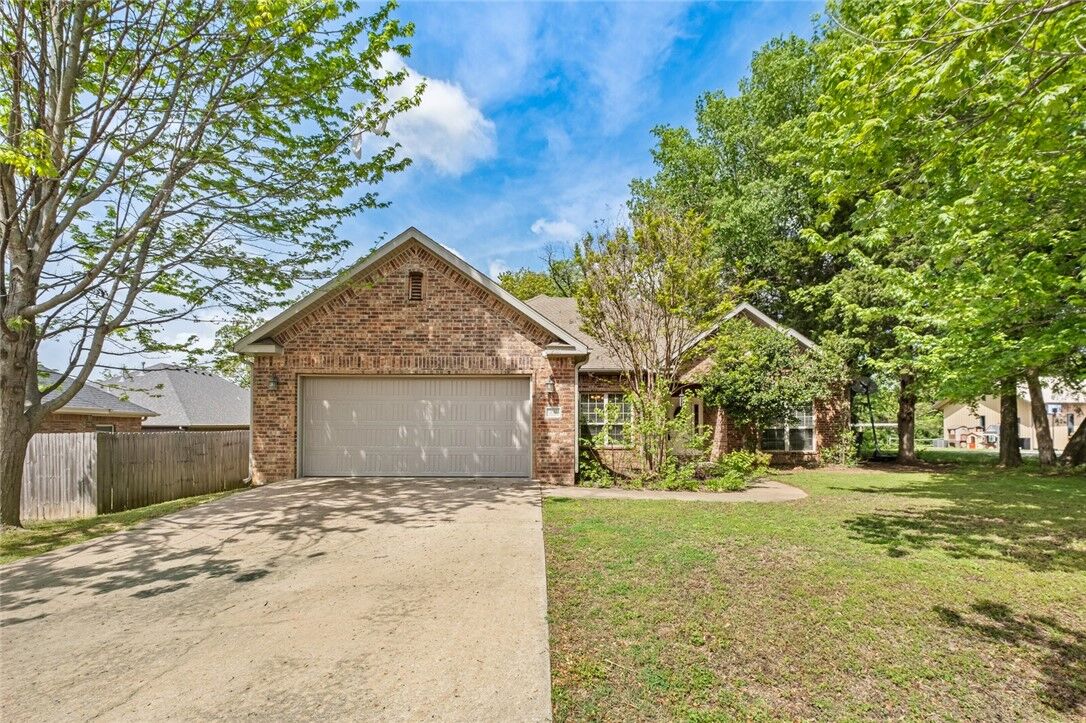Property Photo:  2141 Elderberry Road  AR 72704 