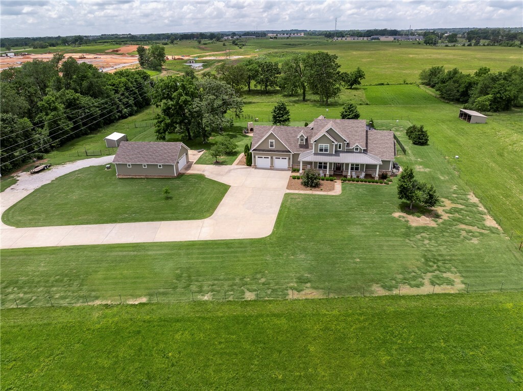 Property Photo: 5500 SW Gunstock Road AR 72713