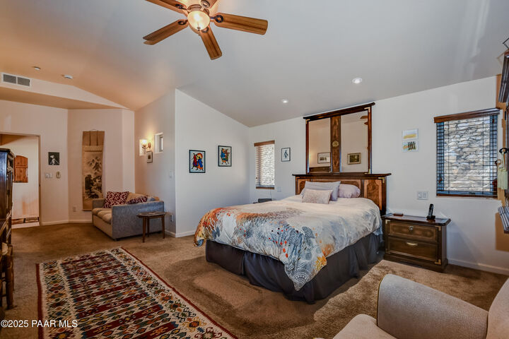 Property Photo: 628 W Lee Boulevard AZ 86303