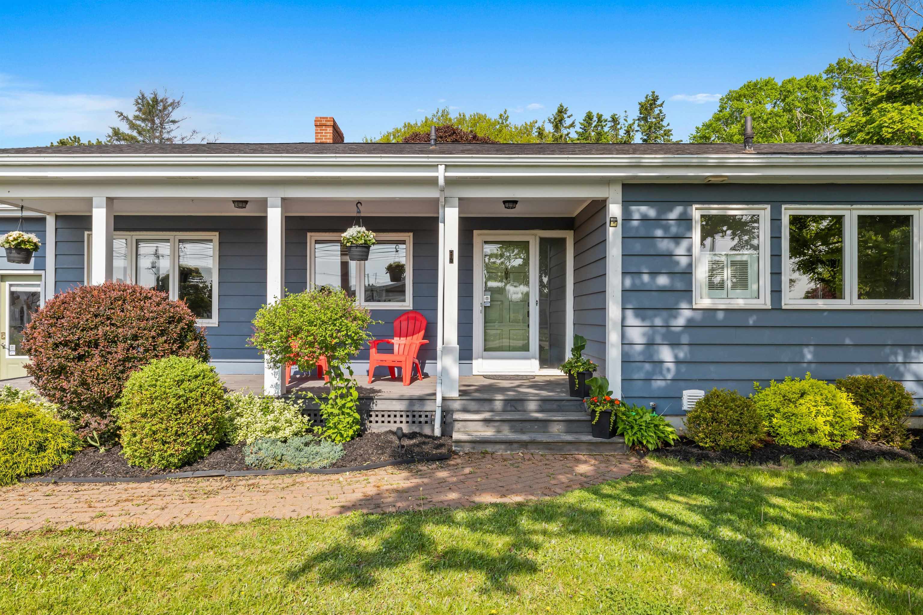 Property Photo: 318 High Street PE C1N 2R1