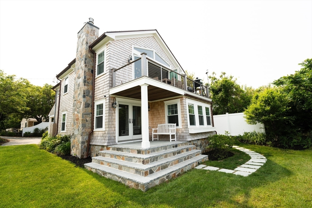 Property Photo:  16 Pilgrim Way  MA 02360 