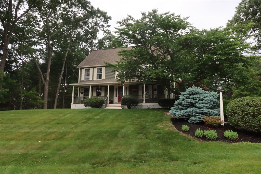 Property Photo:  12 Hampton Court  MA 02032 