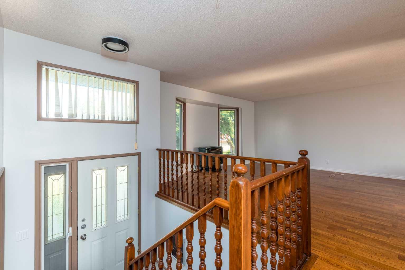 Photo de la propriété: 109 3 Street E SK S0M 1M0